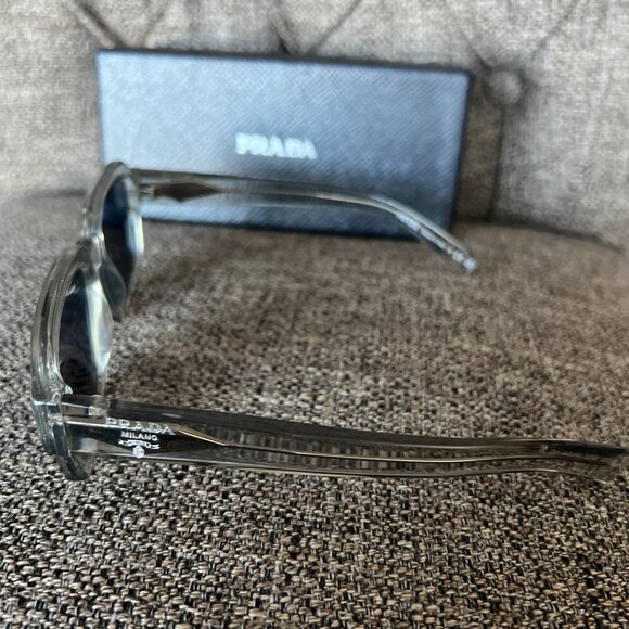 Men's Prada Authentic Sunglasses - Picture 5 of 7